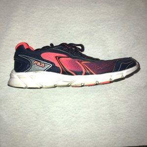 Fila Sneakers Size 8